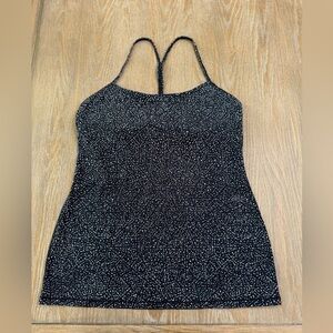 Lululemon Women’s Built-In Bra Tank Top – Size 10 – Black & White Print